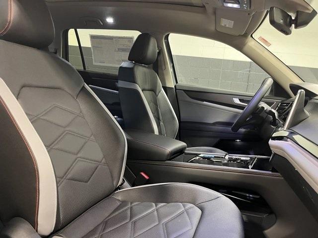 new 2025 Volkswagen Atlas car, priced at $42,339