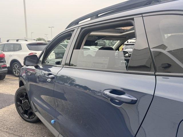 new 2025 Kia Sorento car, priced at $40,155