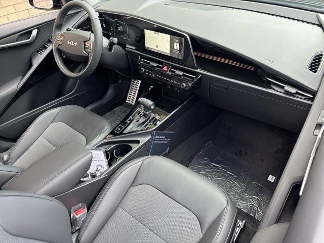 new 2025 Kia Niro car, priced at $30,545