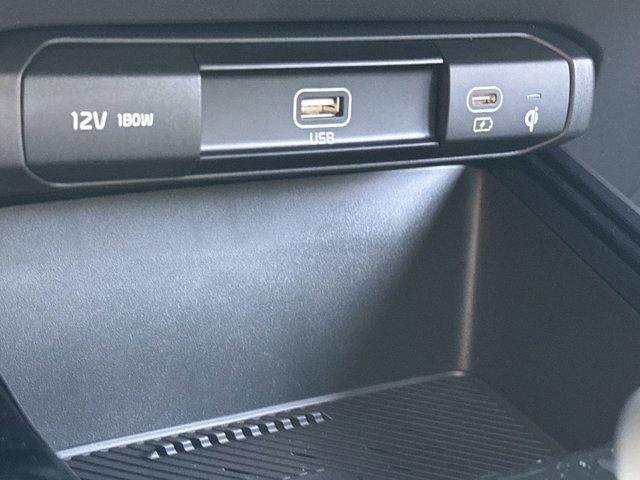 new 2025 Kia Niro car, priced at $29,545