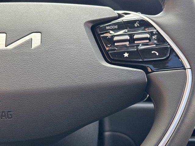 new 2025 Kia Niro car, priced at $29,545