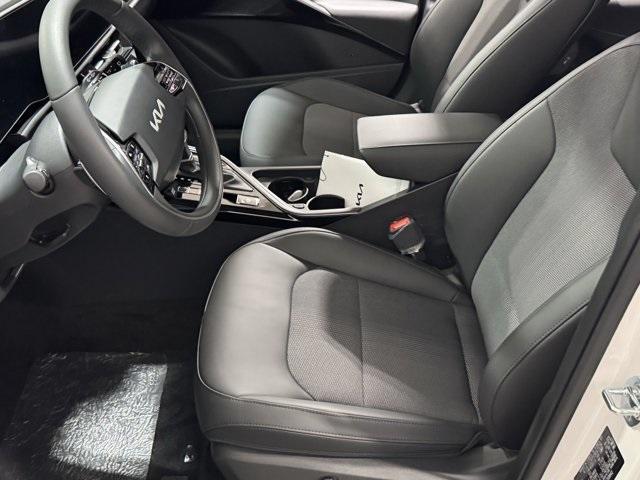new 2025 Kia Niro car, priced at $27,245