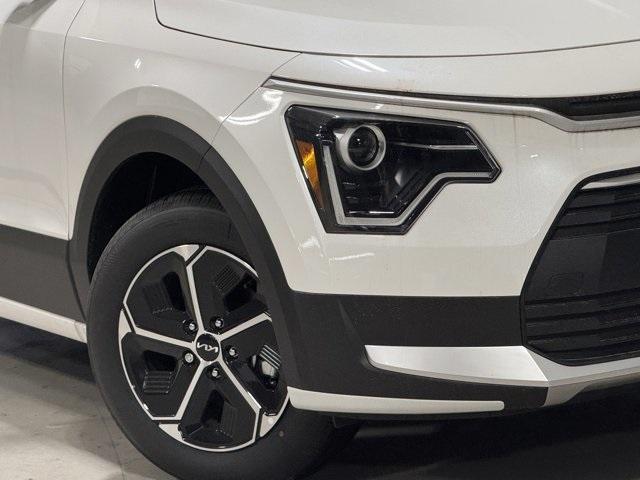 new 2025 Kia Niro car, priced at $27,245