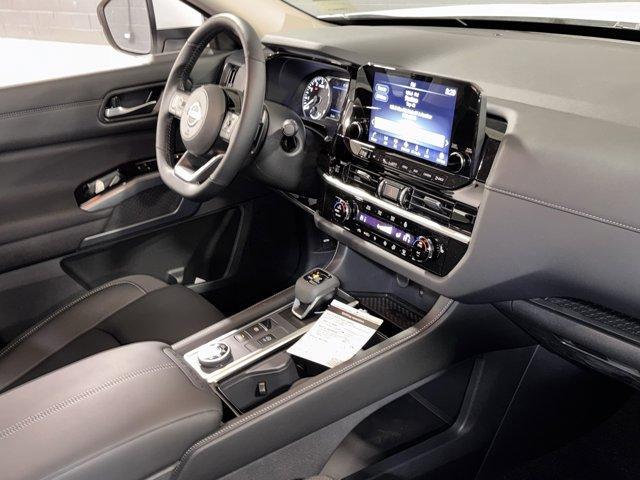 new 2025 Nissan Pathfinder car, priced at $42,883