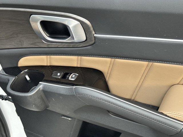 new 2025 Kia Sorento car, priced at $46,290