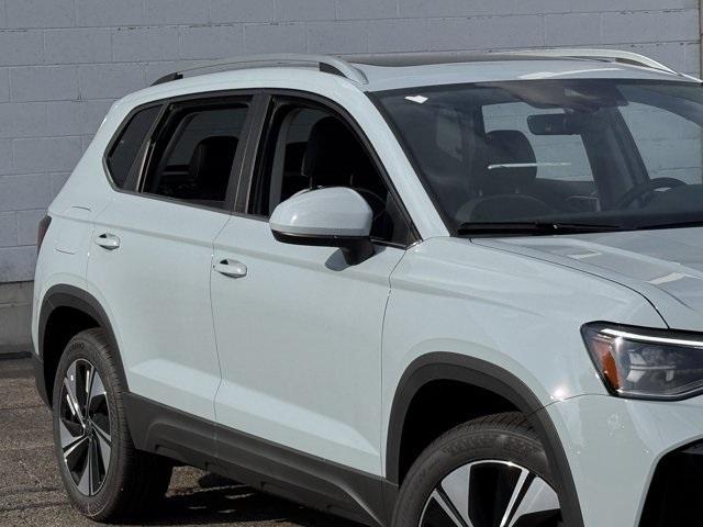 new 2025 Volkswagen Taos car