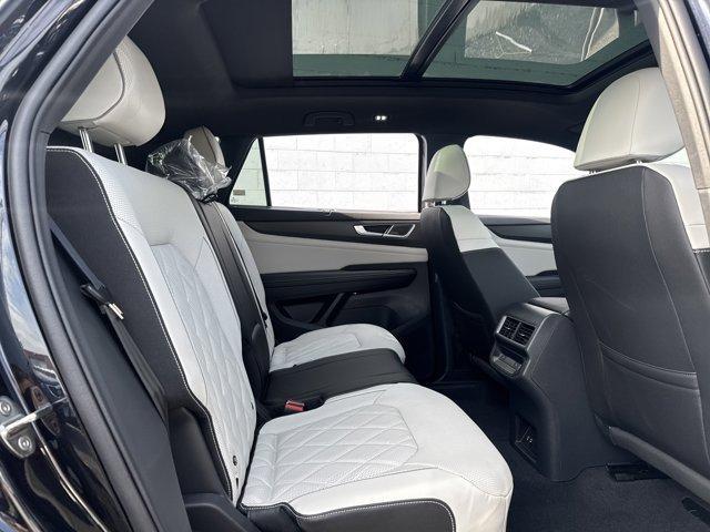 new 2025 Volkswagen Atlas Cross Sport car, priced at $52,185