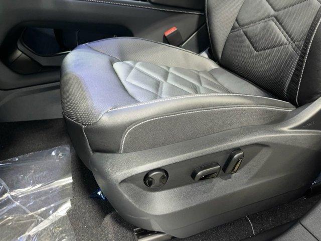 new 2025 Volkswagen Atlas car, priced at $43,443
