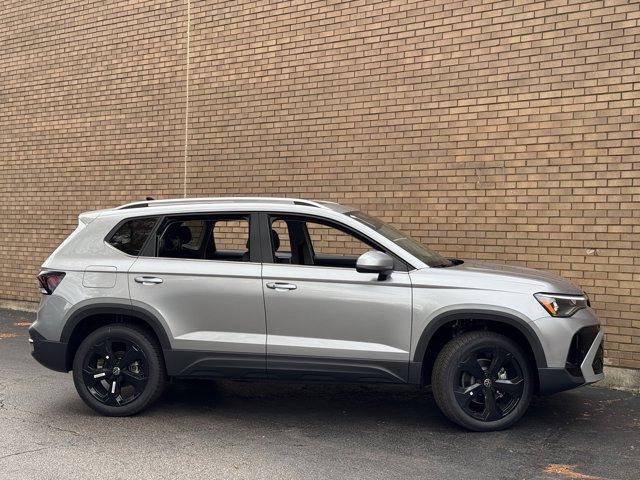 new 2025 Volkswagen Taos car, priced at $31,189