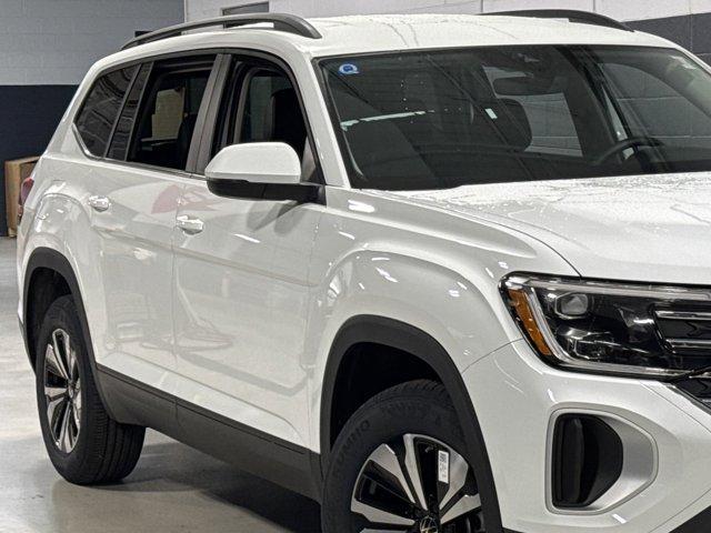 new 2025 Volkswagen Atlas car, priced at $36,927
