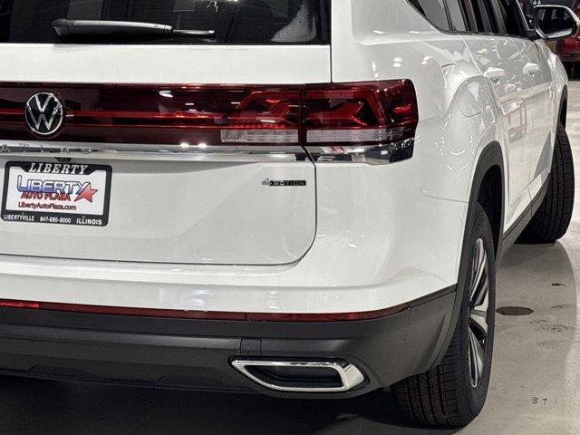 new 2025 Volkswagen Atlas car, priced at $36,927