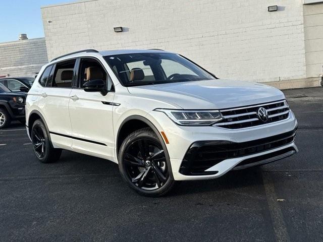 new 2024 Volkswagen Tiguan car, priced at $38,968