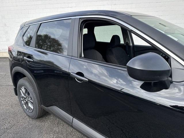 new 2025 Nissan Rogue car, priced at $30,976