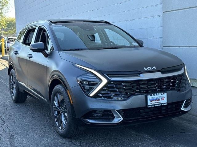 new 2025 Nissan Kicks car, priced at $32,515