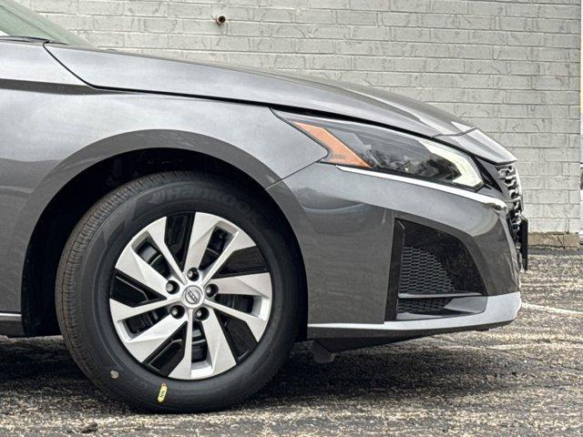 new 2025 Nissan Altima car, priced at $21,075