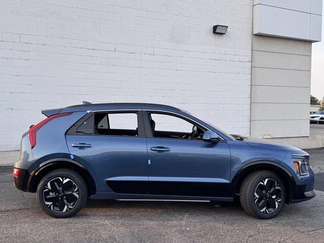 new 2025 Kia Niro EV car, priced at $37,980