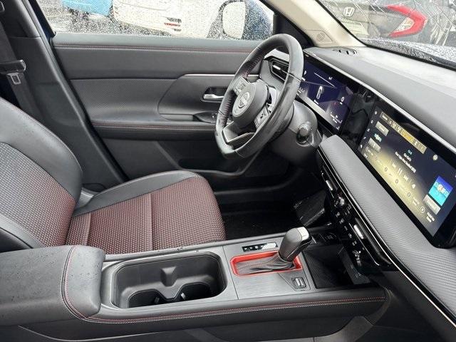 new 2025 Nissan Kicks car, priced at $22,790