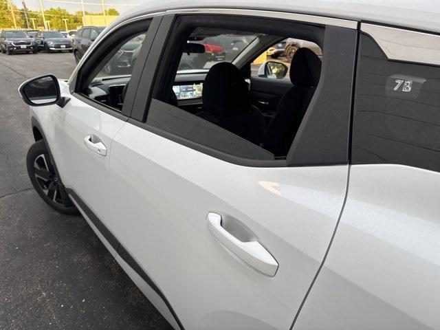 new 2025 Nissan Kicks car, priced at $24,984