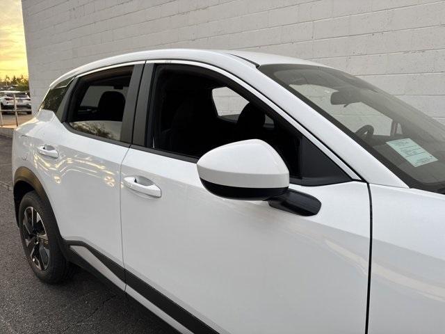 new 2025 Nissan Kicks car, priced at $24,984