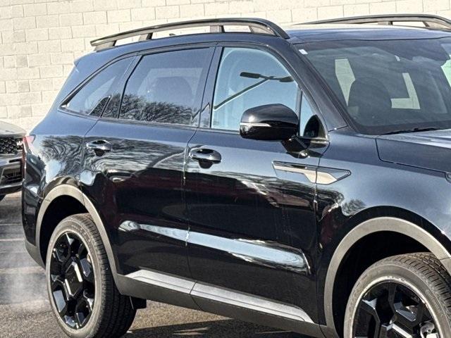 new 2025 Kia Sorento car, priced at $39,975