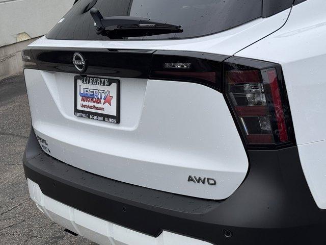 new 2025 Nissan Kicks car, priced at $24,984