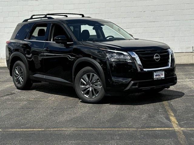 new 2024 Nissan Pathfinder car, priced at $43,710