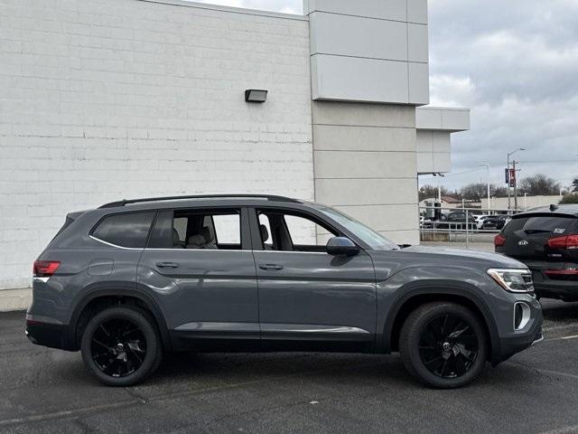 new 2025 Volkswagen Atlas car, priced at $48,315