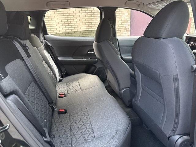 new 2025 Nissan Kicks car, priced at $24,759