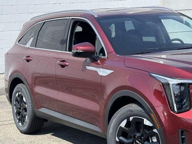 new 2025 Kia Sorento car, priced at $31,555
