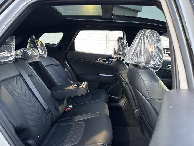 new 2025 Kia Sportage car, priced at $32,265