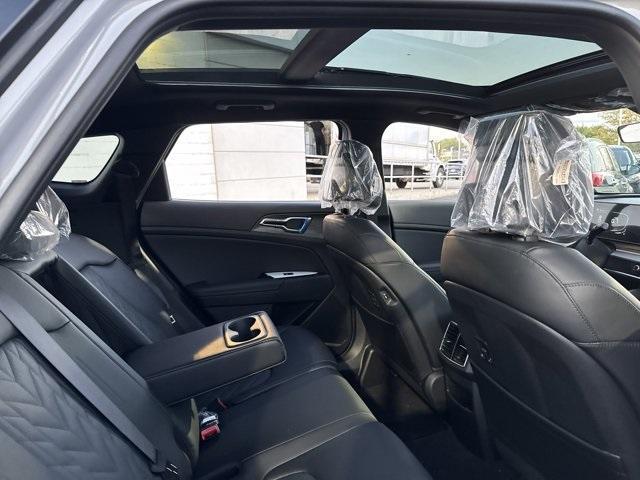 new 2025 Kia Sportage car, priced at $32,265