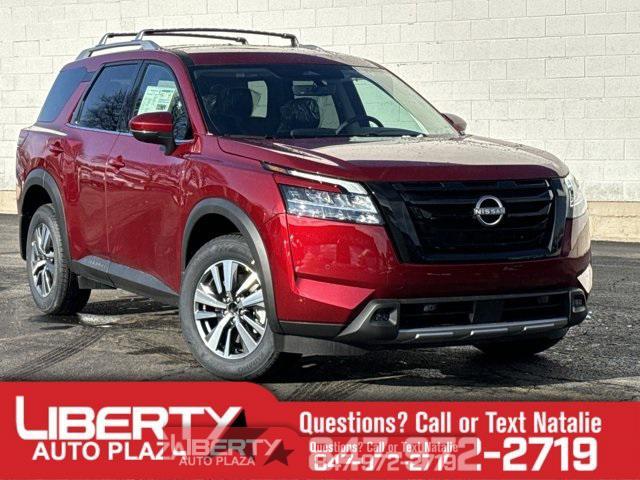 new 2024 Nissan Pathfinder car, priced at $40,104