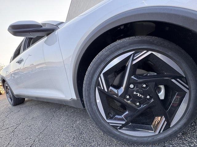 new 2025 Kia K4 car, priced at $22,225