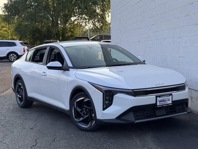 new 2025 Kia K4 car, priced at $22,225