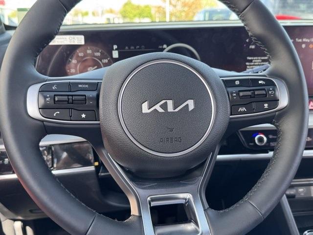 new 2025 Kia Sportage car, priced at $34,060