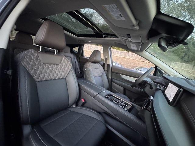 new 2025 Nissan Murano car, priced at $43,973