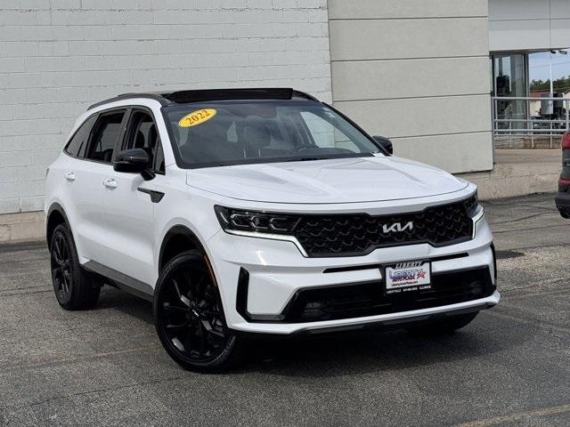 used 2022 Kia Sorento car, priced at $31,491