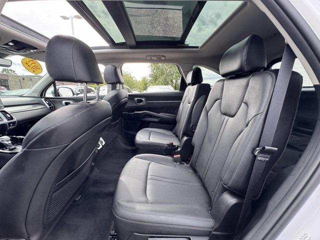 used 2022 Kia Sorento car, priced at $31,491