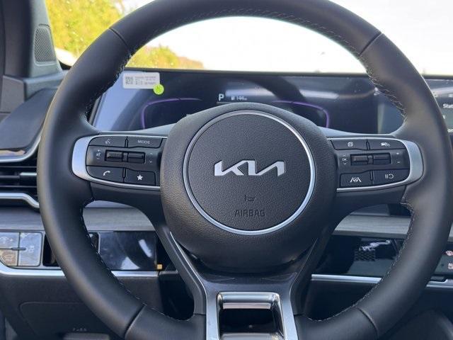 new 2025 Kia Sportage car, priced at $31,890