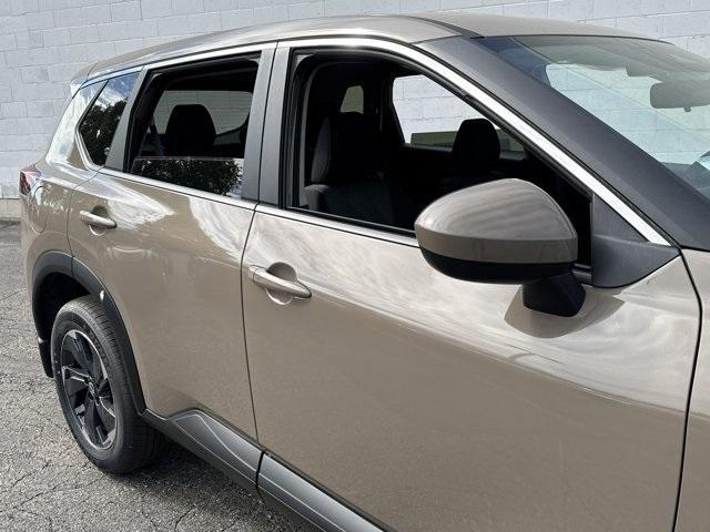 new 2025 Nissan Rogue car, priced at $30,728