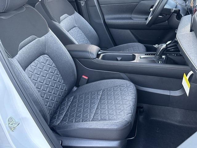 new 2025 Nissan Kicks car, priced at $24,984