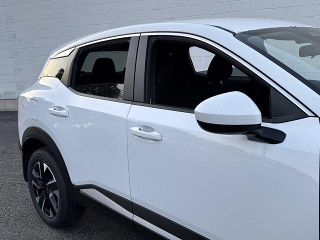 new 2025 Nissan Kicks car, priced at $24,984
