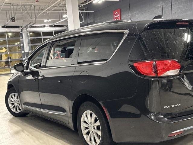 used 2017 Chrysler Pacifica car, priced at $11,991