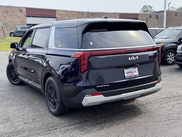 new 2025 Kia Carnival car, priced at $37,305