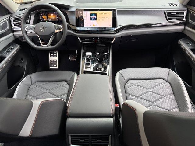 new 2025 Volkswagen Atlas car, priced at $44,574