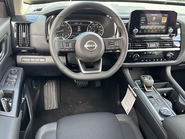new 2025 Nissan Pathfinder car, priced at $39,089