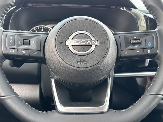 new 2025 Nissan Pathfinder car, priced at $39,089