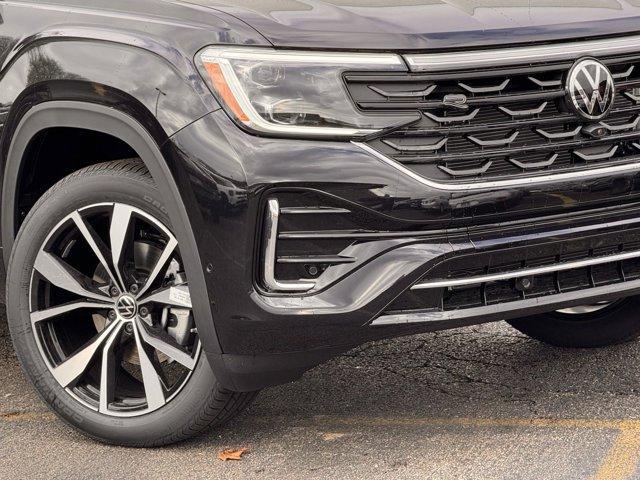 new 2025 Volkswagen Atlas car, priced at $55,626