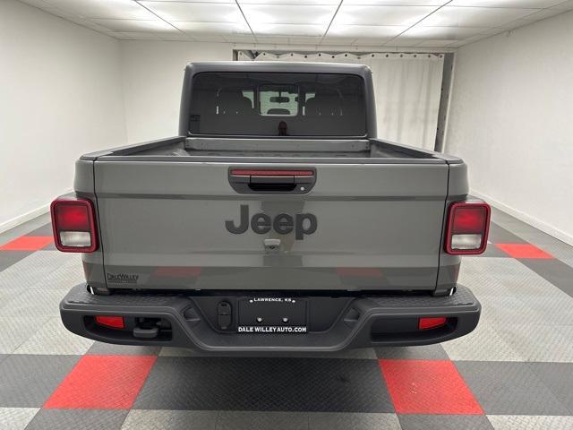 new 2023 Jeep Gladiator car, priced at $41,500