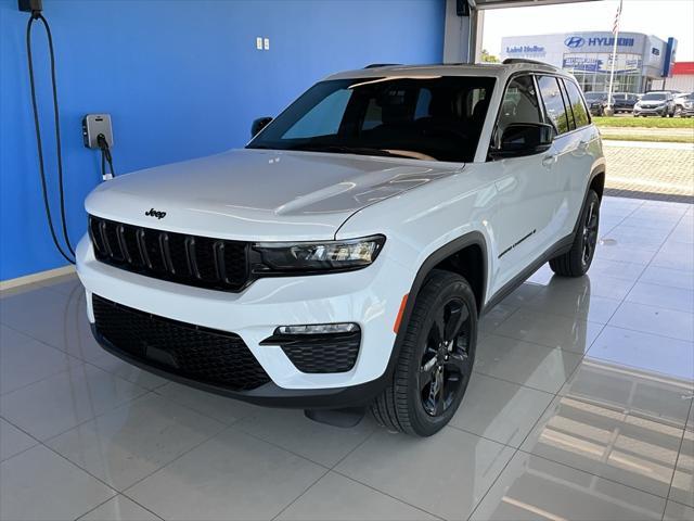 new 2024 Jeep Grand Cherokee car, priced at $50,000